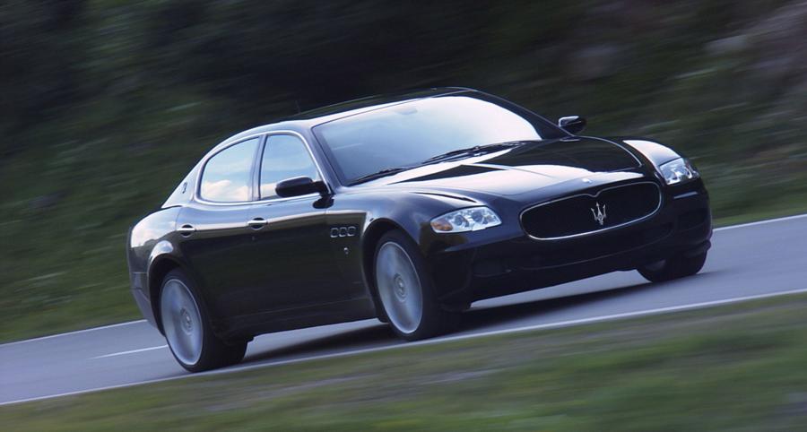  Maserati Quattroporte Sport GT 2009 года  (фото 2 из 27)